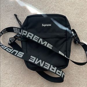 Supreme sling bag